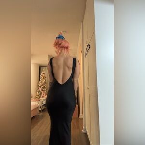 Elegant Black Sleeveless Dress